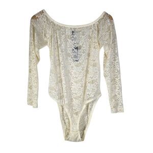 FOXROYAL Cream Lace Off-Shoulder Bodysuit